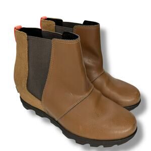 Sorel Kids Boots in Brown and Black